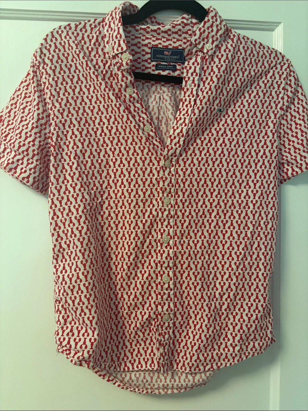 Vineyard Vines White Short-Sleeve Button-Down with Red Print